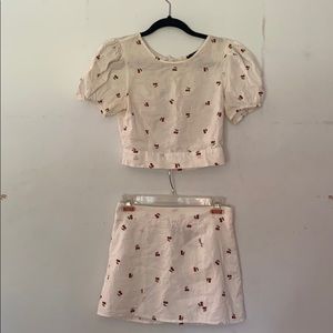 Adorable matching set - blouse and skirt!